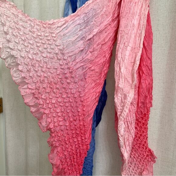 Coldwater Creek 100% Silk Set of 2 Gradient Ombré Bubble Crinkle Scarves - Picture 3 of 8